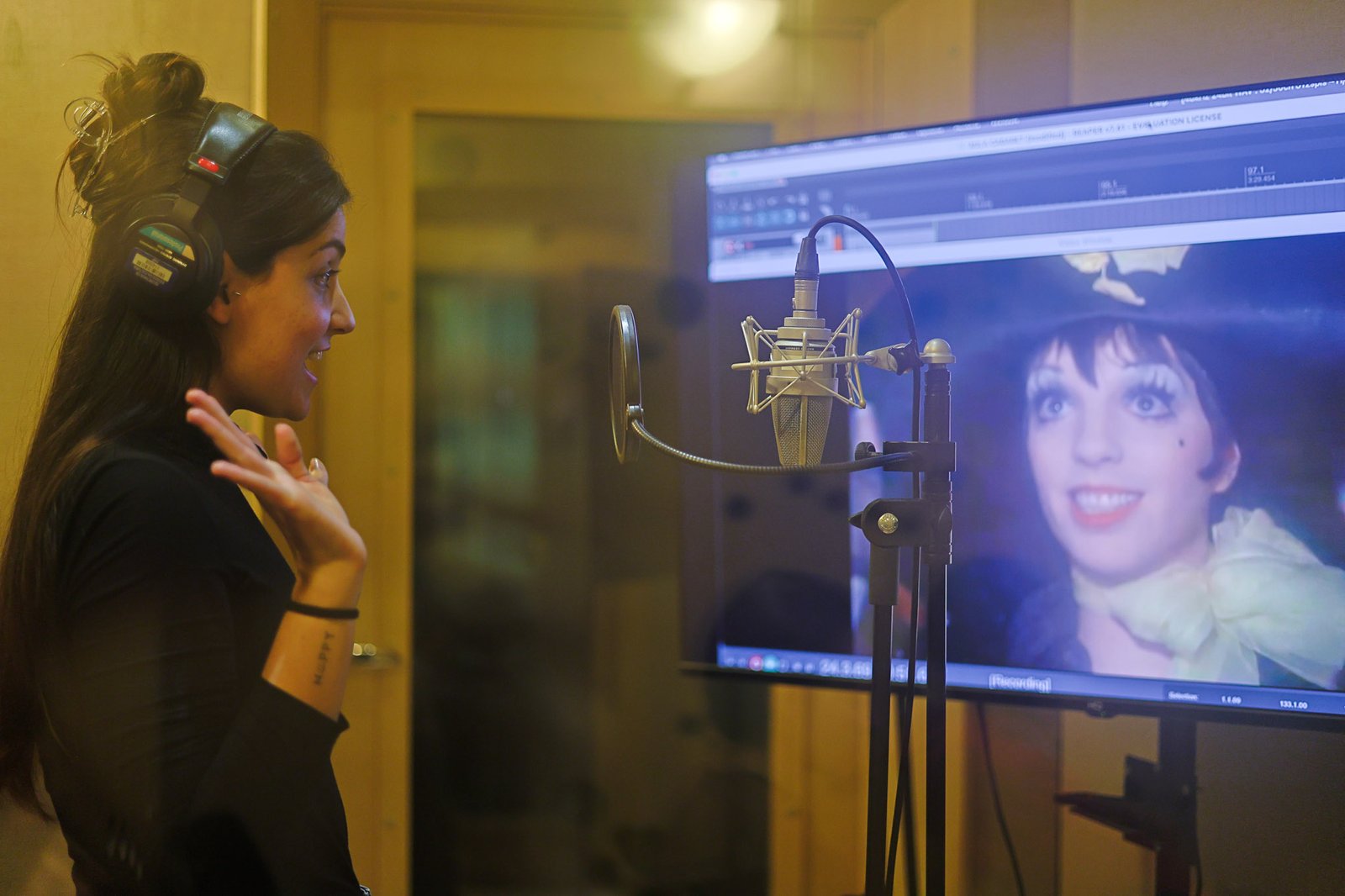 Curso “Iniciação às artes e técnicas de dublagem” com Herbert Richers Jr, na sede Roosevelt da SP Escola de Teatro. (01/08/2025) | Foto: Clara Silva.