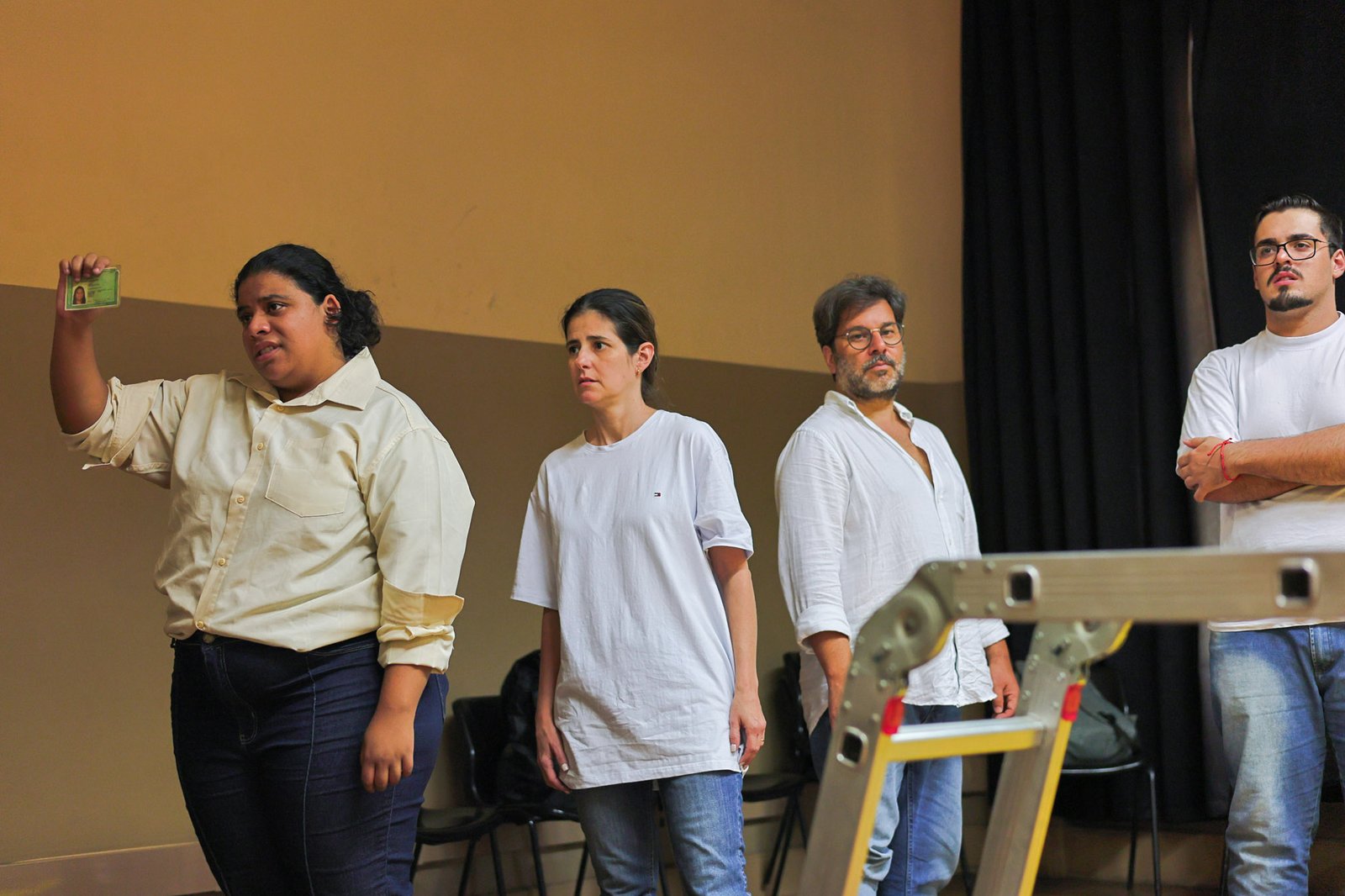Atividade final do curso “Laboratório de Teatro Documentário” com Luiz Campos, na sede Brás da SP Escola de Teatro. (20/08/2025) | Foto: Clara Silva.