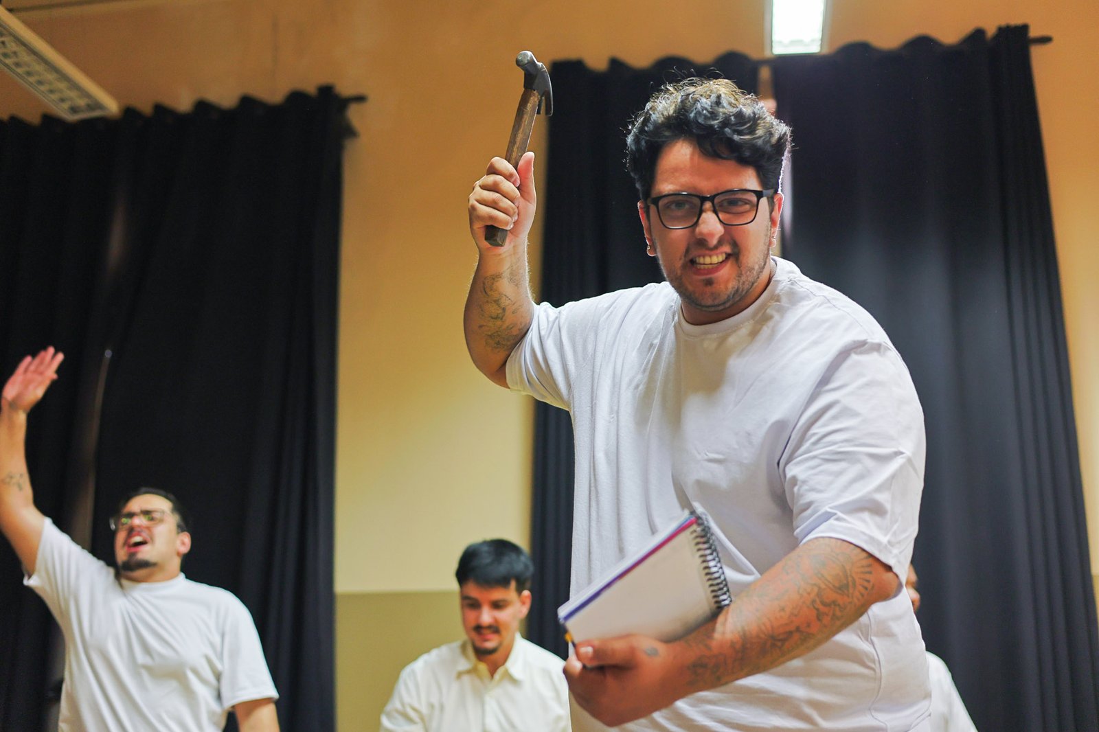 Atividade final do curso “Laboratório de Teatro Documentário” com Luiz Campos, na sede Brás da SP Escola de Teatro. (20/08/2025) | Foto: Clara Silva.