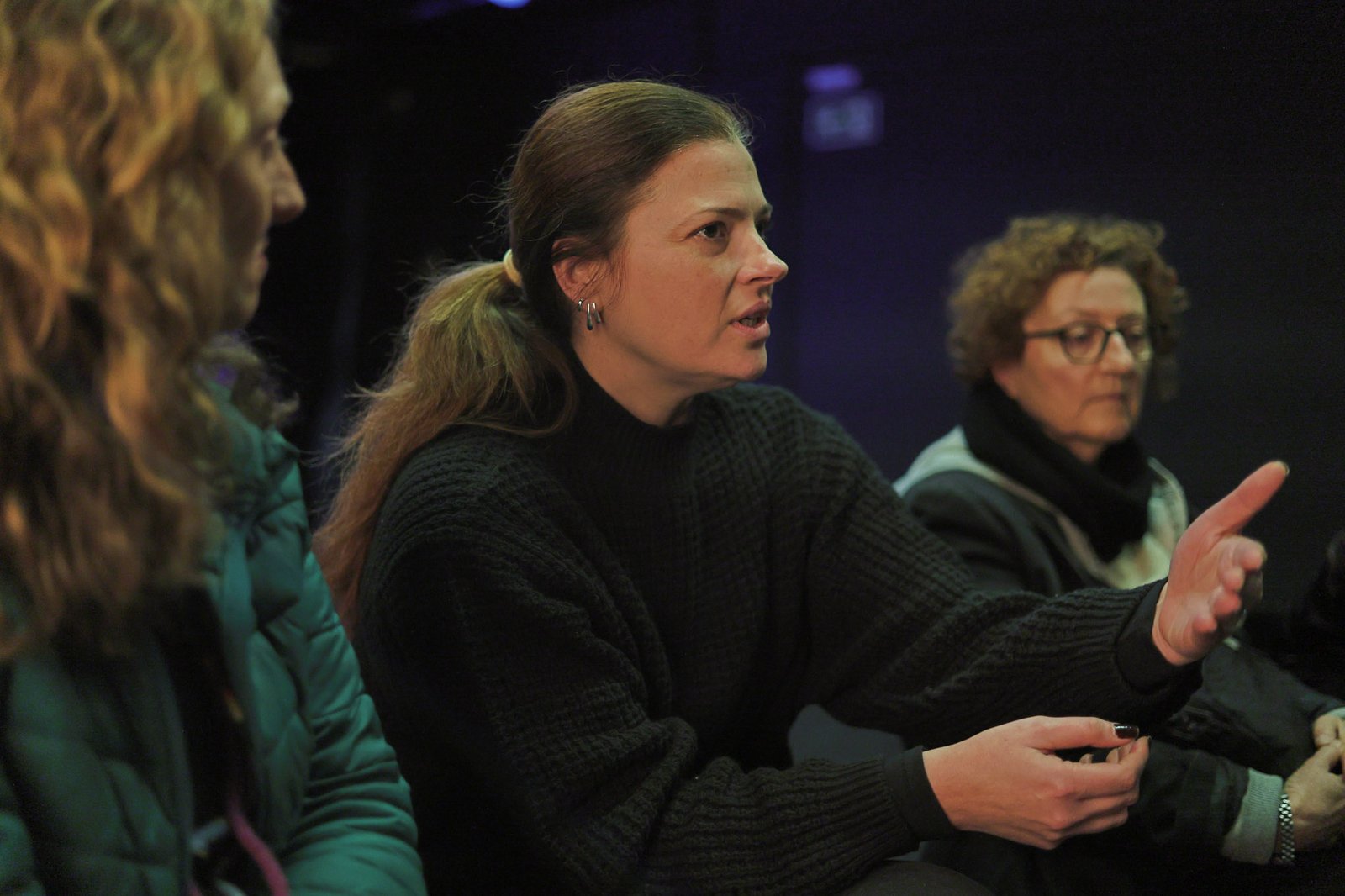 Recepção do Grupo Cerco, projeto do Ocupa Lab, na sede Roosevelt da SP Escola de Teatro. (11/08/2025). | Foto: Clara Silva.