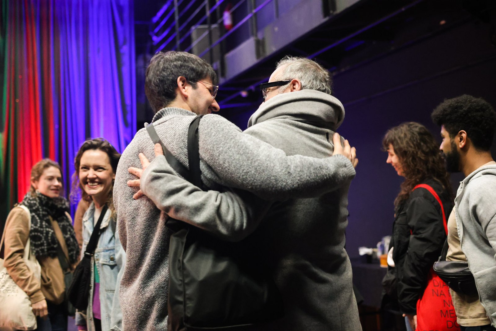 Recepção do Grupo Cerco, projeto do Ocupa Lab, na sede Roosevelt da SP Escola de Teatro. (11/08/2025). | Foto: Clara Silva.