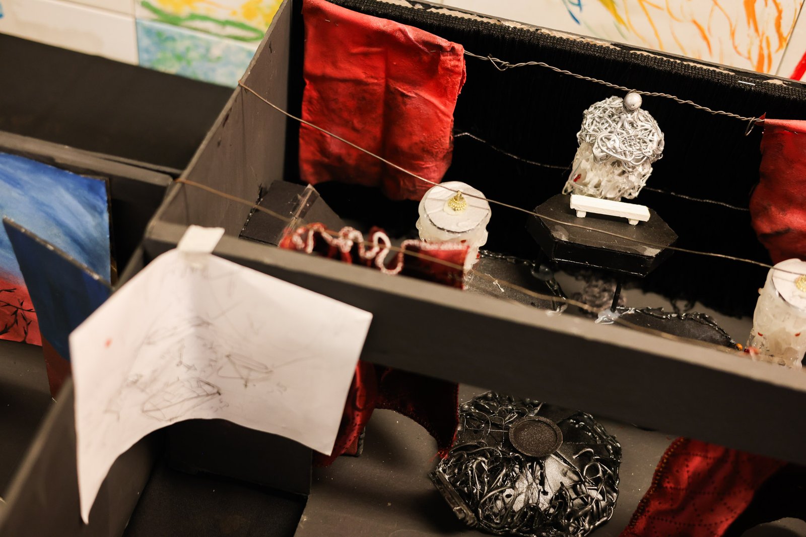 Exposição Portas Abertas, na sede Roosevelt da SP Escola de Teatro. (01/07/2025). | Foto: Clara Silva.