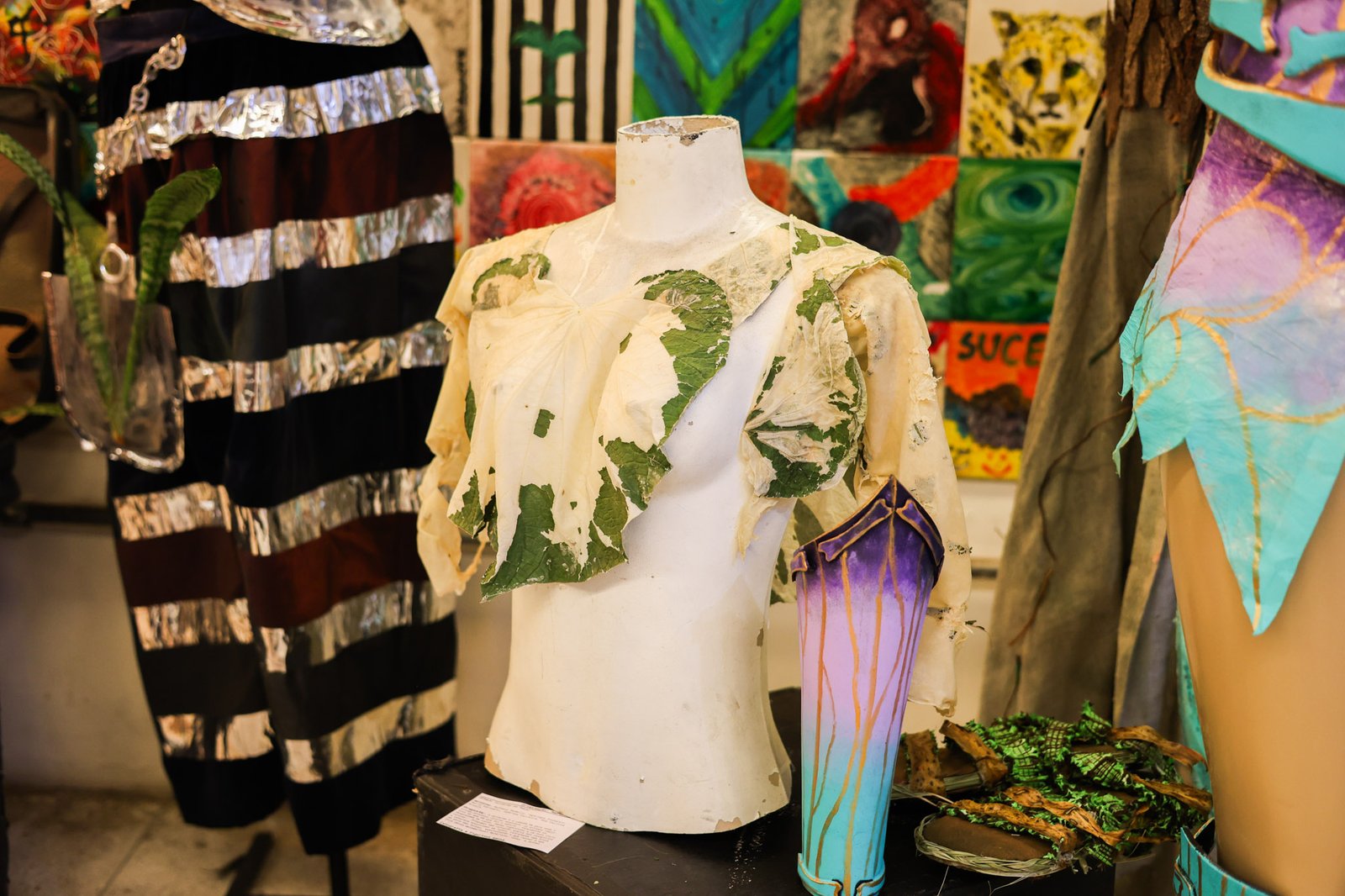 Exposição Portas Abertas, na sede Roosevelt da SP Escola de Teatro. (01/07/2025). | Foto: Clara Silva.