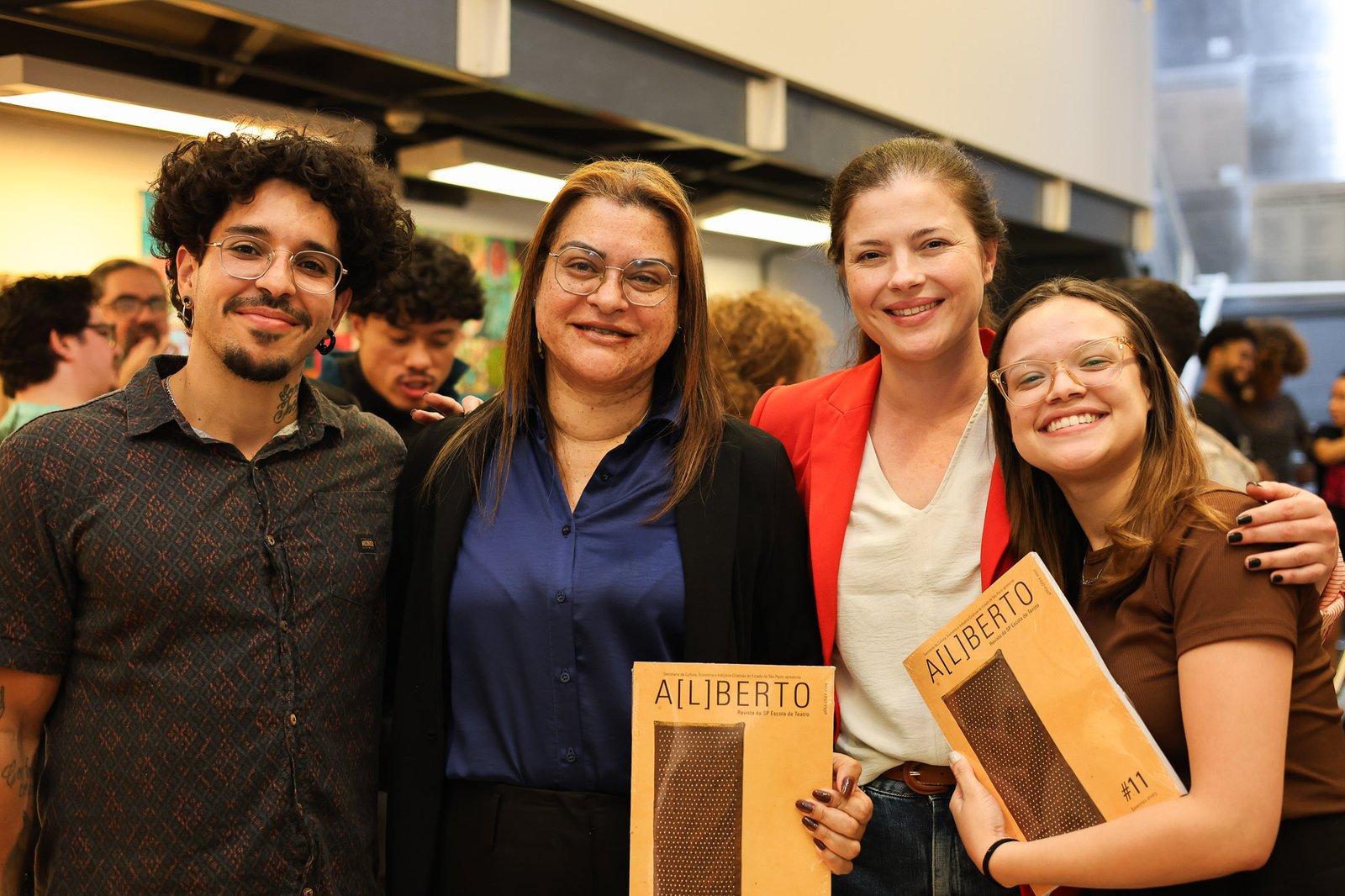 Lançamento da Revista A[L]BERTO #11 na sede Roosevelt da SP Escola de Teatro. (03/09/2025). | Foto: Clara Silva