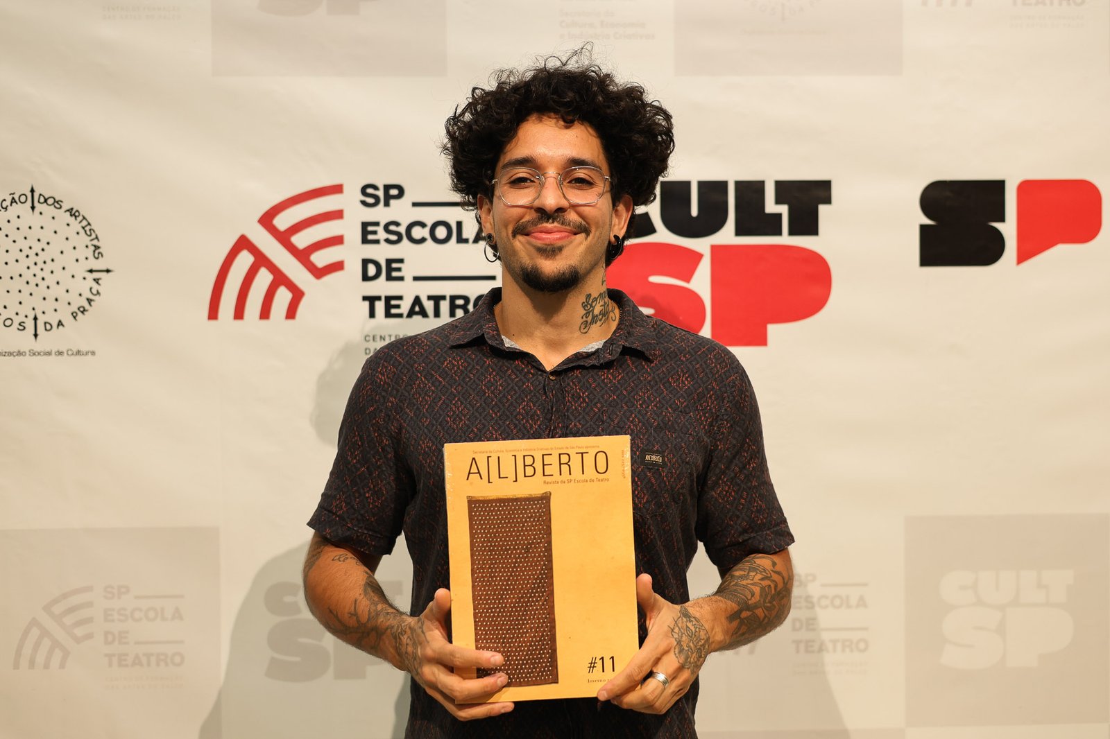 Lançamento da Revista A[L]BERTO #11 na sede Roosevelt da SP Escola de Teatro. (03/09/2025). | Foto: Clara Silva