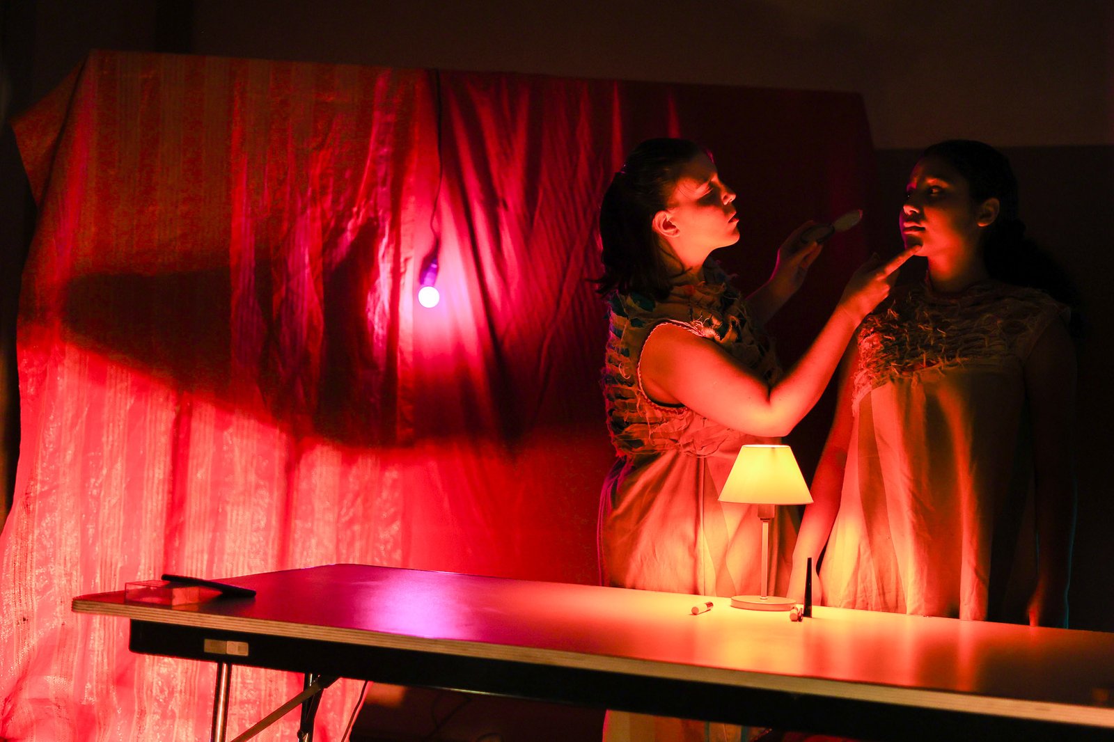 Mostra de Microcenas dos estudantes do módulo vermelho do curso regular de Direção da SP Escola de Teatro. (27/09/2025). | Foto: Clara Silva