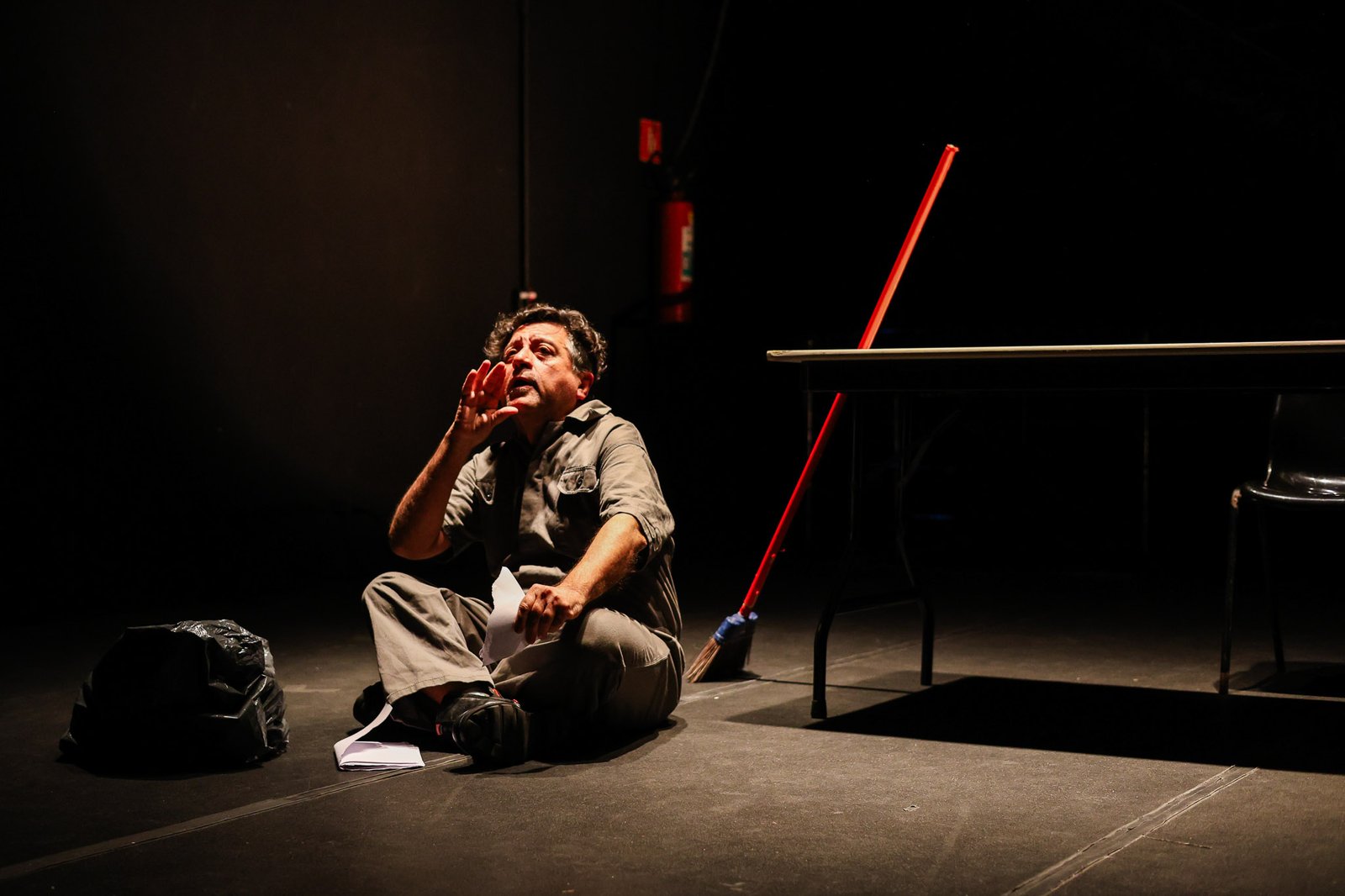 Lançamento do livro “Cidade-Teatro”, de Mauricio Salles Vasconcelos. (23/10/2025) | Foto: Clara Silva.