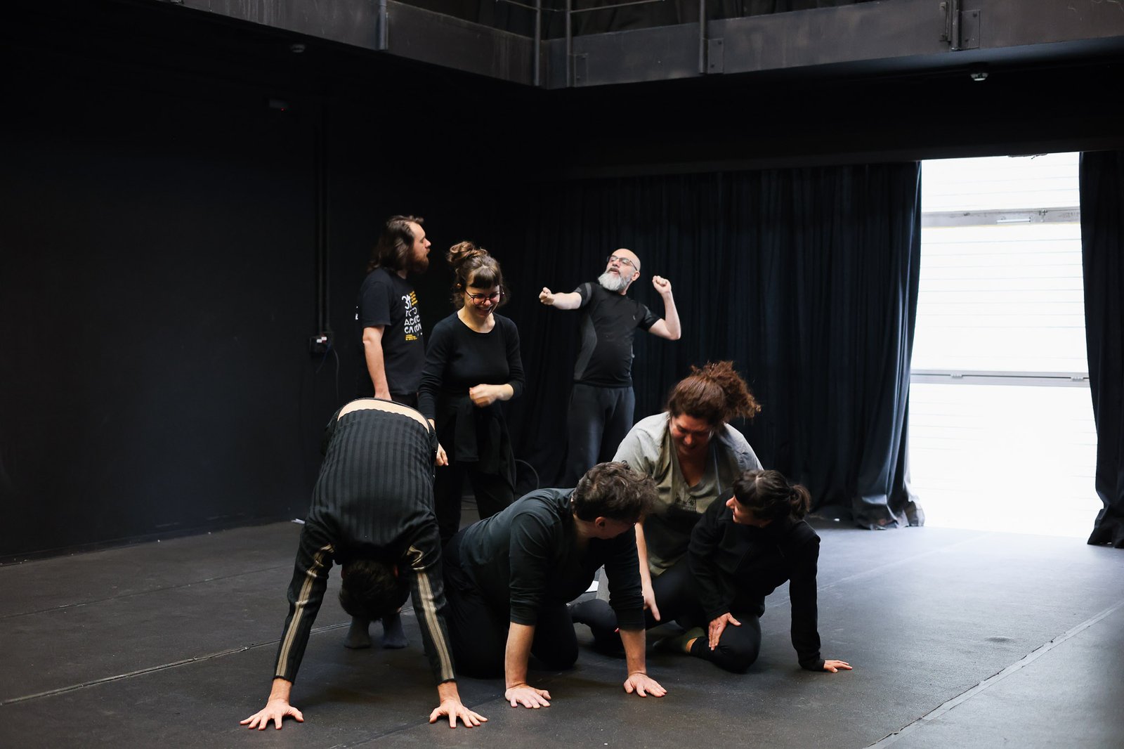 Ensaio O ESTRANHO MUNDO DE JOTAZÊ da Cia Espaço em Branco, projeto do Ocupa Lab. (09/10/2025). | Foto: Clara Silva.